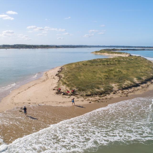 Le Bout du Monde et le havre de la Vanlée vus du ciel