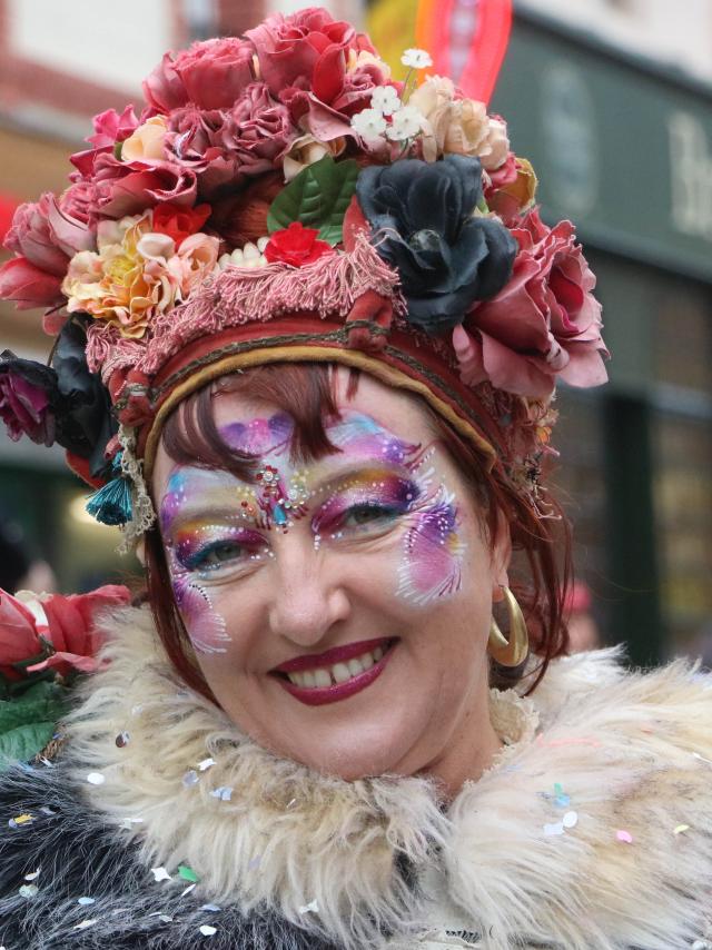 Portrait d'une carnavalière