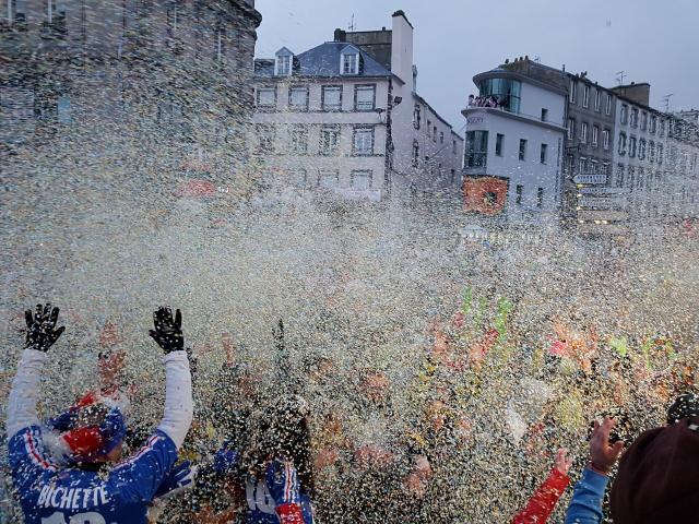 Confetti battle at Granville Carnival