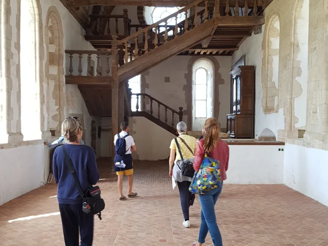 L’Abbaye de La Lucerne, fondée au XIIe siècle, bénéficie depuis plus de 60 ans d’un travail de sauvegarde et de restauration remarquable