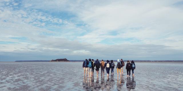 Traversée de la baie du Mont Saint-Michel à pied avec un guide agréé