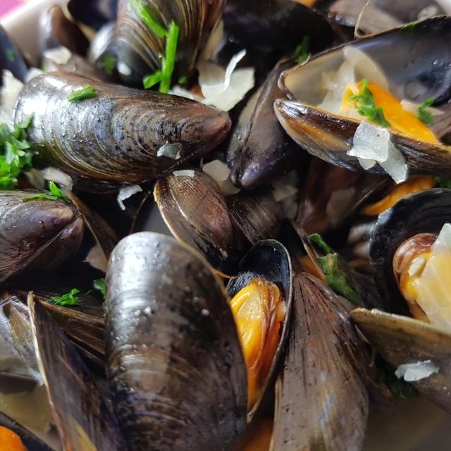 Les Moules De Bouchots Credit Otgtm Estelle Cohier