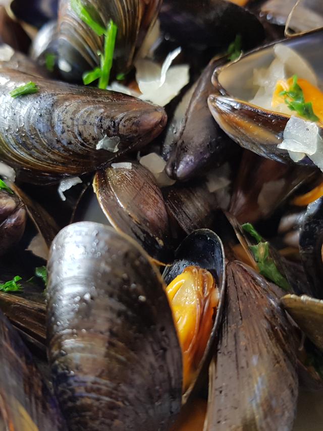 Les Moules De Bouchots Credit Otgtm Estelle Cohier