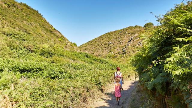 A family walk in the Lude valley