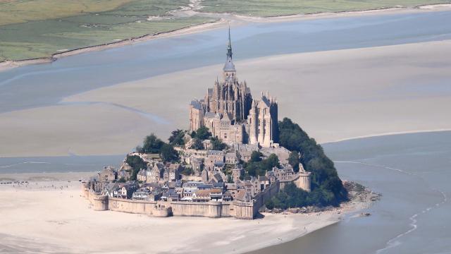 Le Mont Saint-Michel vu du ciel