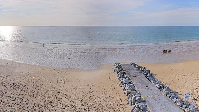 Blick auf Granville von der Webcam am Strand von Coudeville-sur-Mer aus