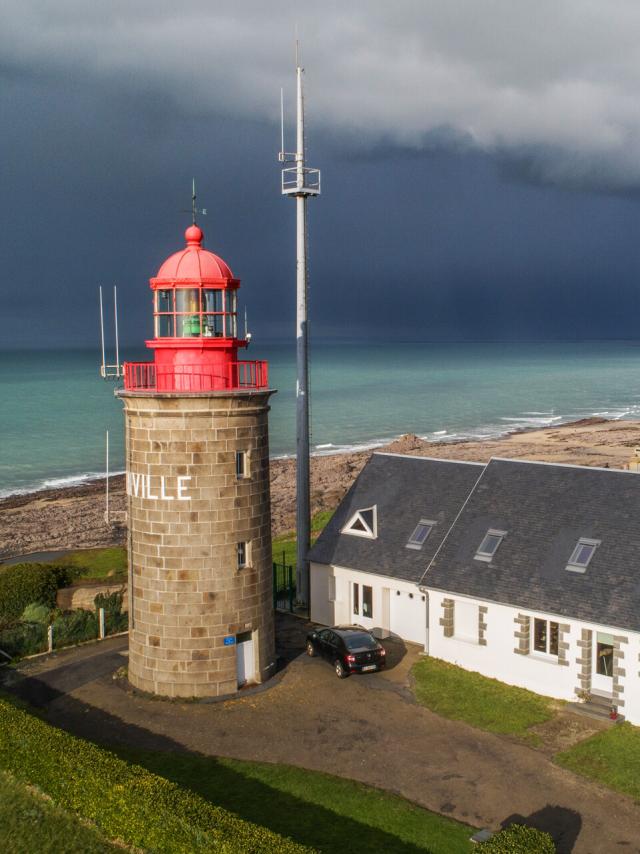 Le Phare Du Cap Lihou Credit Otgtm Philippe Fauvel 3745 1920px