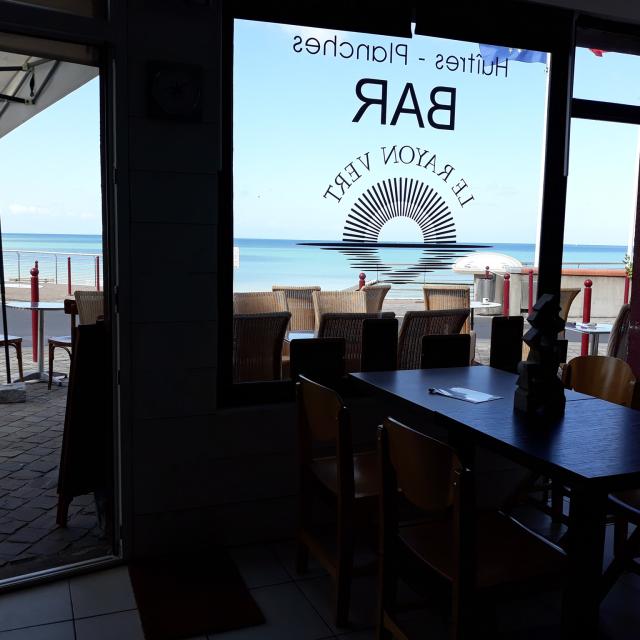 Bar Le Rayon Vert à Saint-Pair-sur-Mer