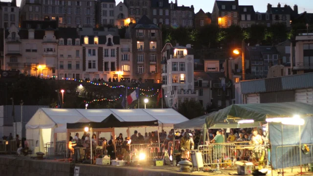 La Nuit Des Soudeurs - le village des soudeurs