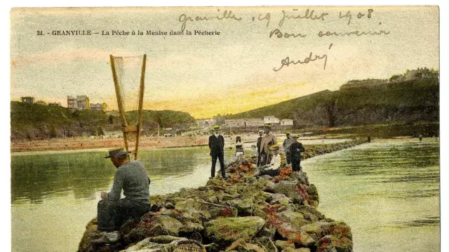 Carte postale de la pêcherie de Granville