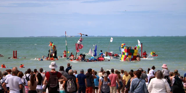 Festival À Fond la Cale à Saint-Martin-de-Bréhal - La course d'OFNI