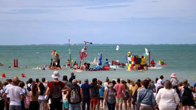 Festival À Fond la Cale à Saint-Martin-de-Bréhal - La course d'OFNI